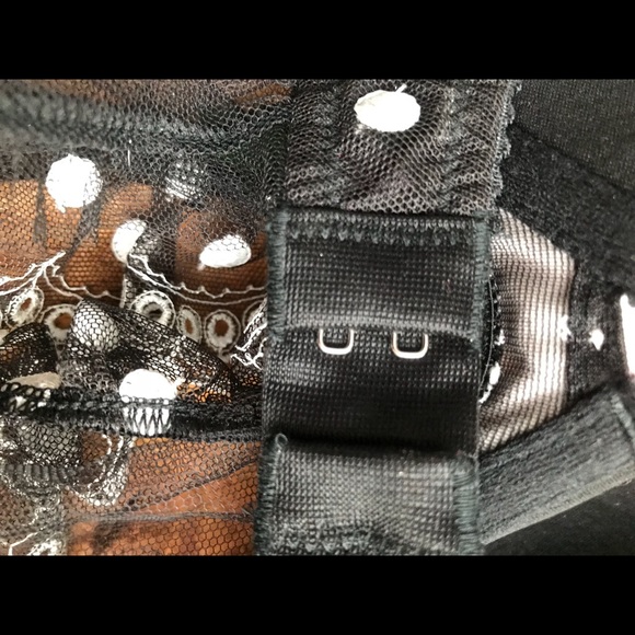 ✨SOLD Victoria’s Secret Mesh Babydoll - Picture 5 of 7